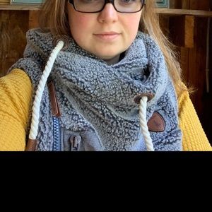 Wanakome cowl neck vest